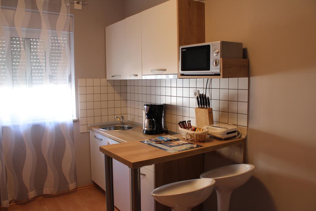 Beachside Apartments Znjan スプリト 部屋 写真